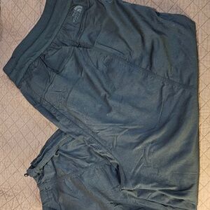 North Face Aphrodite Capri 2X